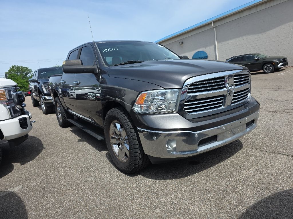 2016 RAM 1500 Big Horn 4x4 Crew Cab 5'7's photo