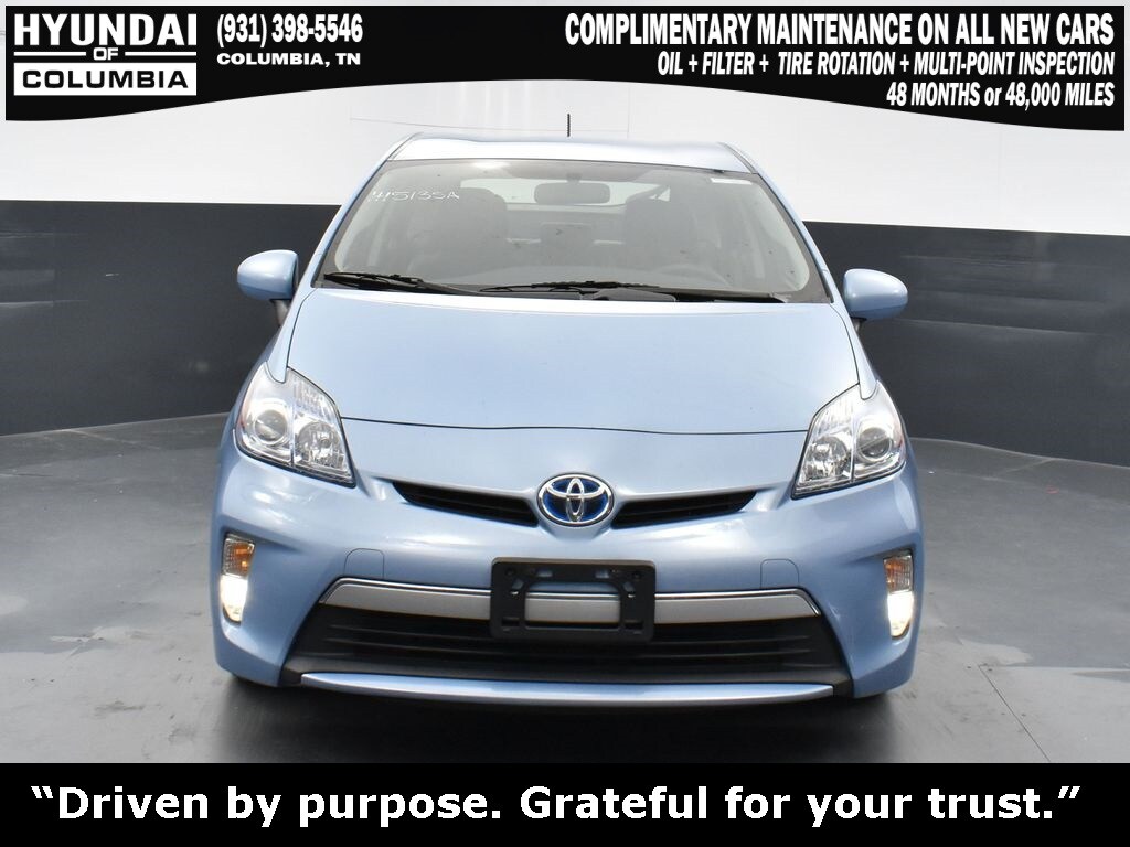 2015 Toyota Prius Plug-in Base photo 2