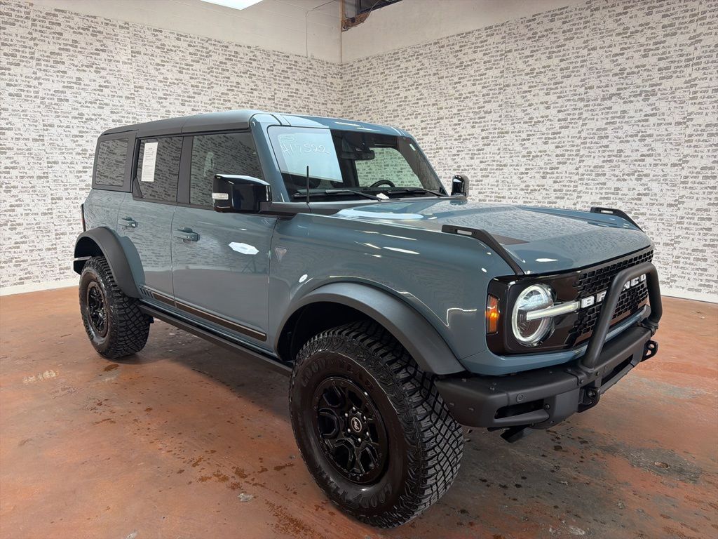 2021 Ford Bronco First Edition Advanced 4x4's photo