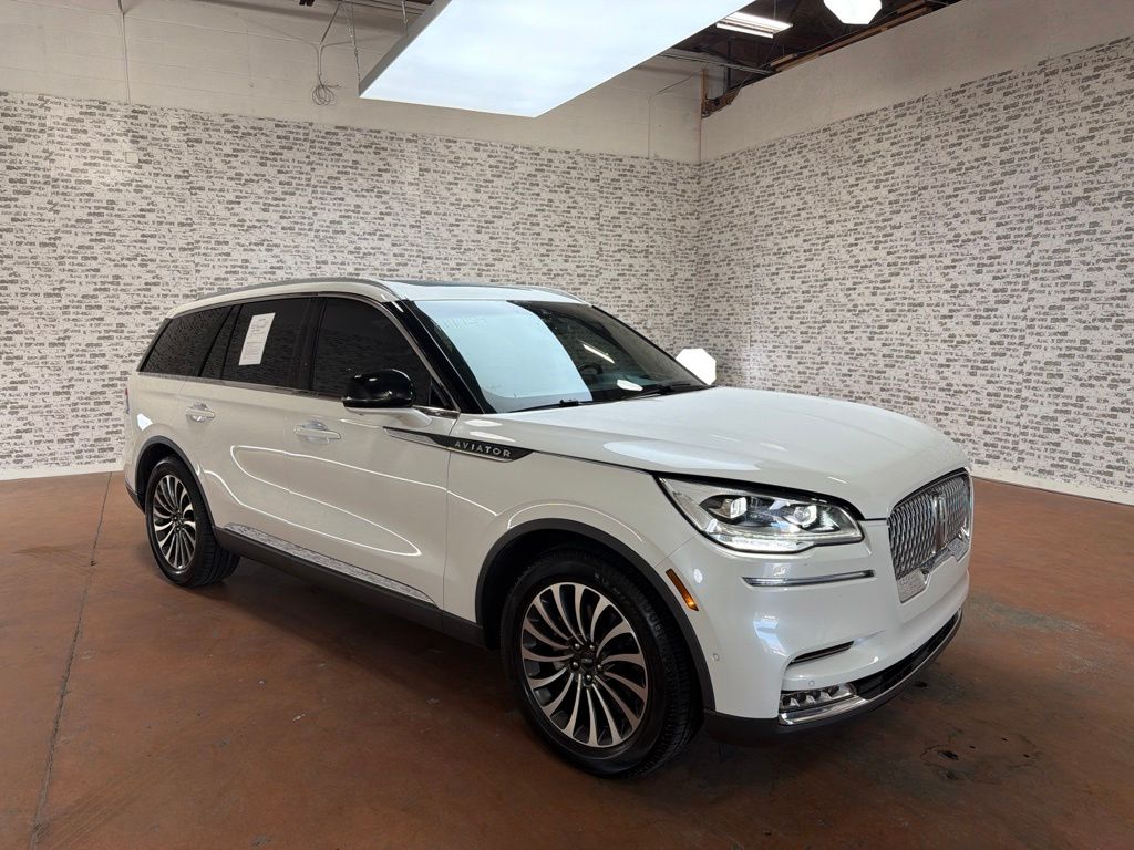 2023 Lincoln Aviator Reserve RWD's photo