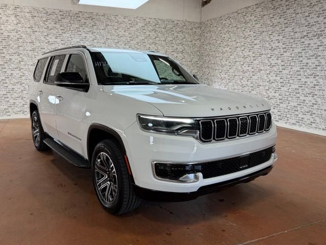 2025 Jeep Wagoneer Series I 4WD's photo