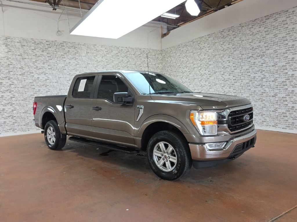 2021 Ford F-150 XLT 4x4 SuperCrew 5-1/2 Box's photo