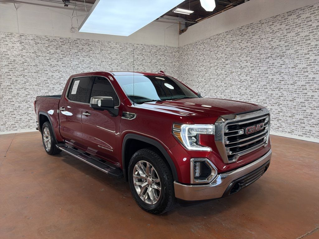 2022 GMC Sierra 4WD Crew Cab Short Box SLT's photo