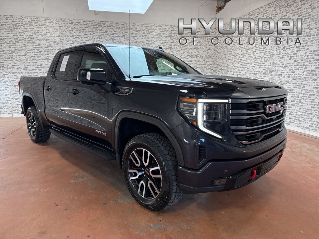 2022 GMC Sierra 1500 AT4's photo