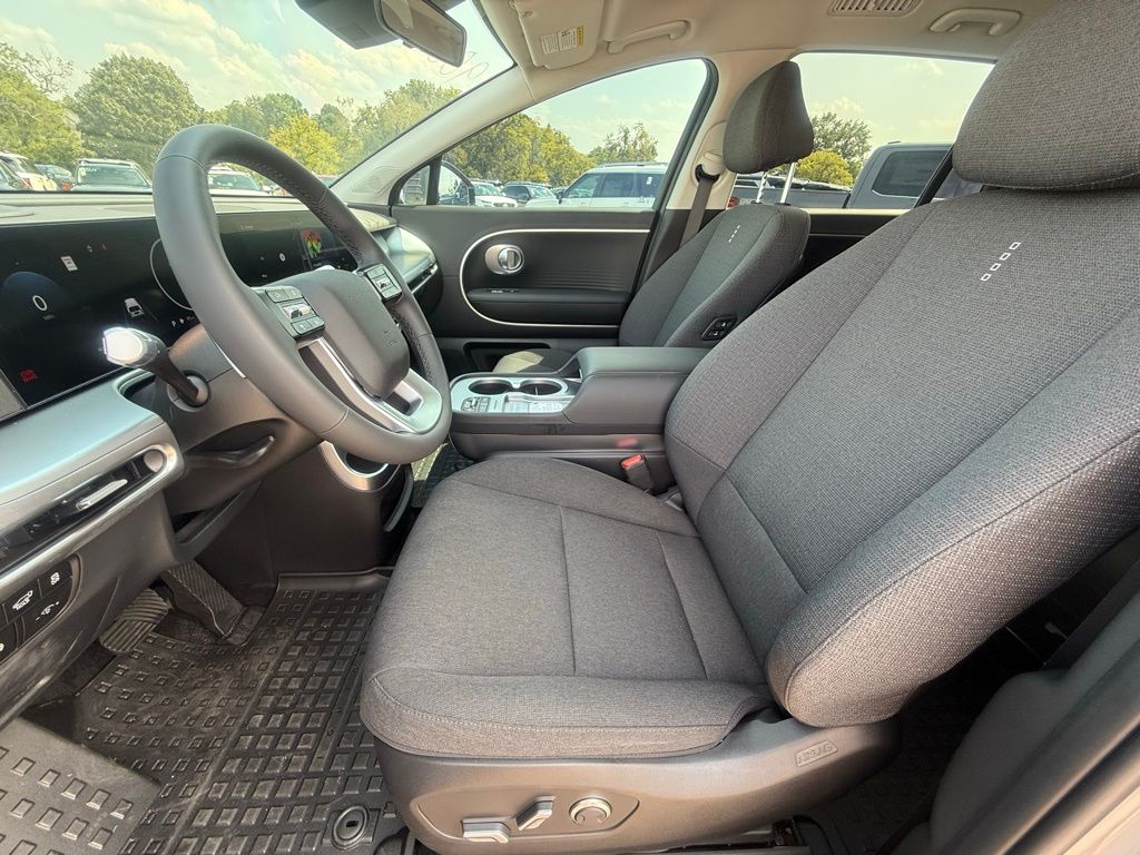 2026 Hyundai IONIQ 9 SE - Photo 29