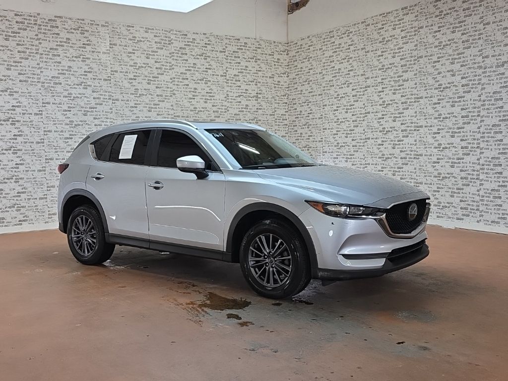 2019 Mazda CX-5 Touring Auto's photo