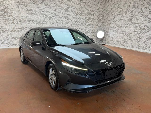 2021 Hyundai Elantra 2.0 SE IVT SULEV's photo