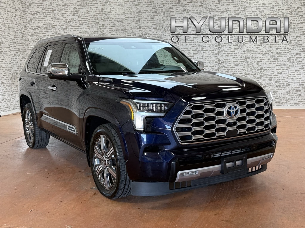 2023 Toyota Sequoia Capstone's photo