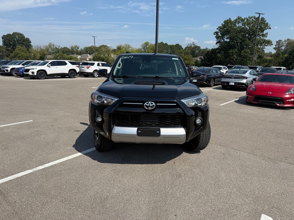2024 Toyota 4Runner TRD Off-Road Premium photo 2