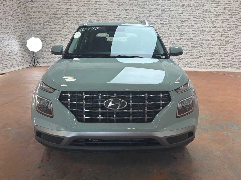 New 2026 Hyundai Venue SEL SUV