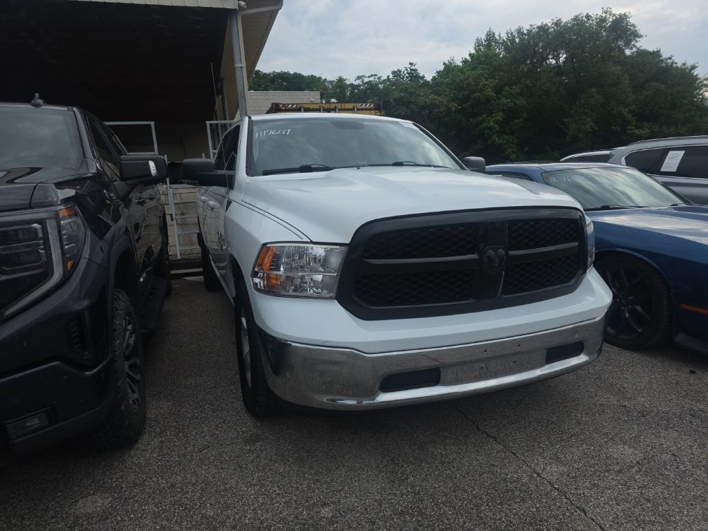 2020 RAM 1500 Classic SLT Crew Cab 6'4's photo