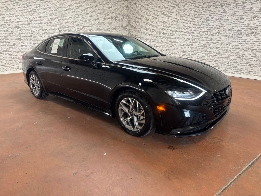 2021 Hyundai Sonata SEL's photo