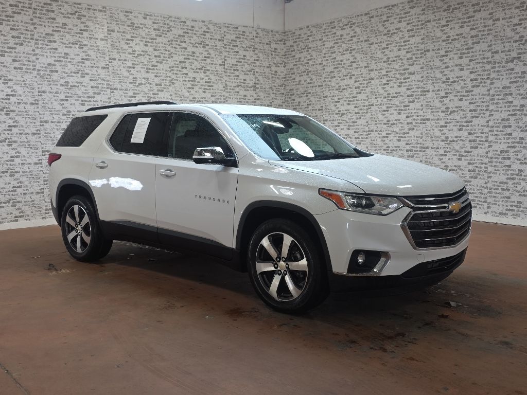 2021 Chevrolet Traverse AWD 3LT's photo