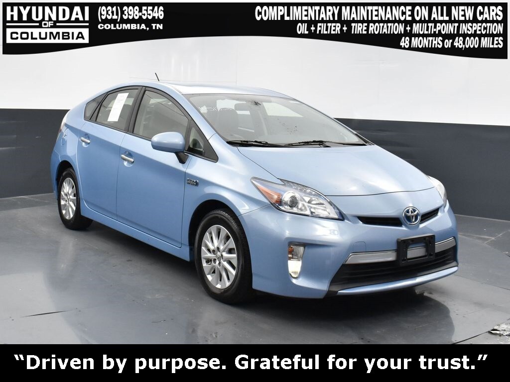 2015 Toyota Prius Plug-in Base photo 3