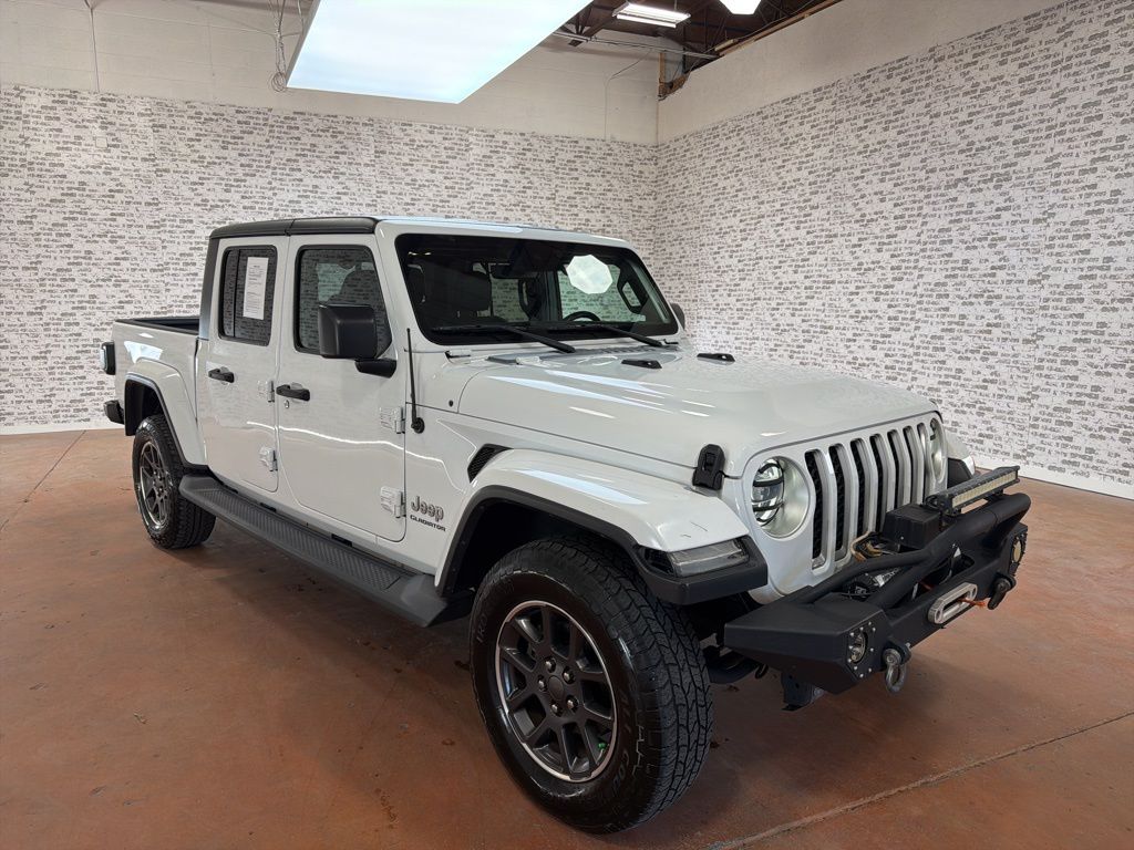 2020 Jeep Gladiator Overland's photo