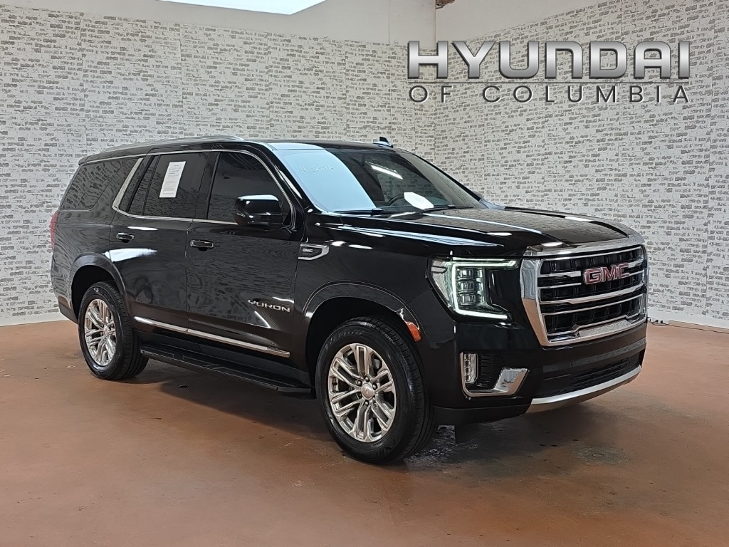 2023 GMC Yukon SLT's photo