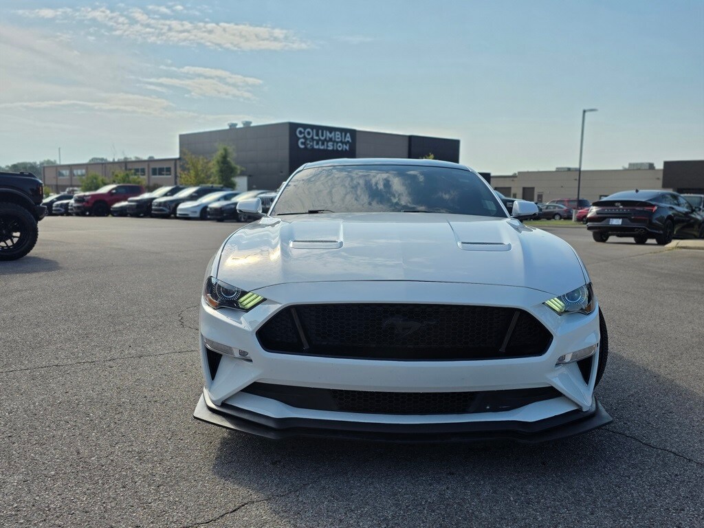 2019 Ford Mustang GT Premium photo 2