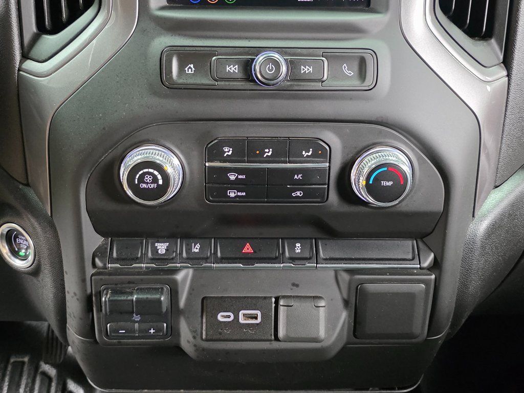 2024 GMC Sierra 3500HD Pro - Photo 20