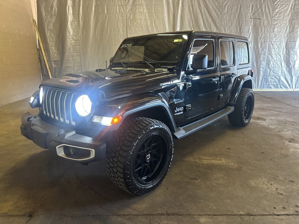 2019 Jeep Wrangler Unlimited Sahara photo 2