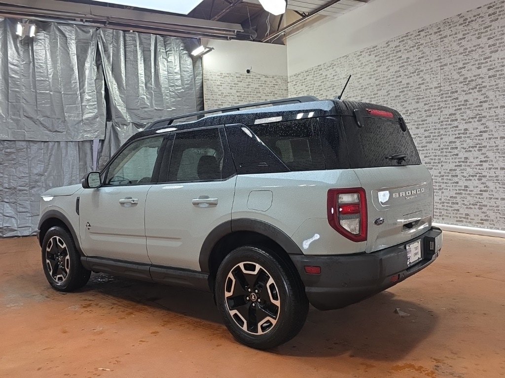 2021 Ford Bronco Sport Outer Banks photo 3