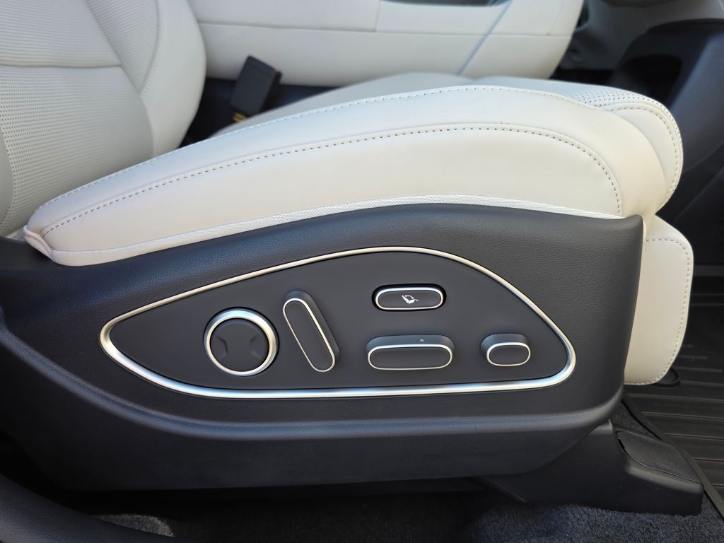 2026 Hyundai Palisade Calligraphy - Photo 14