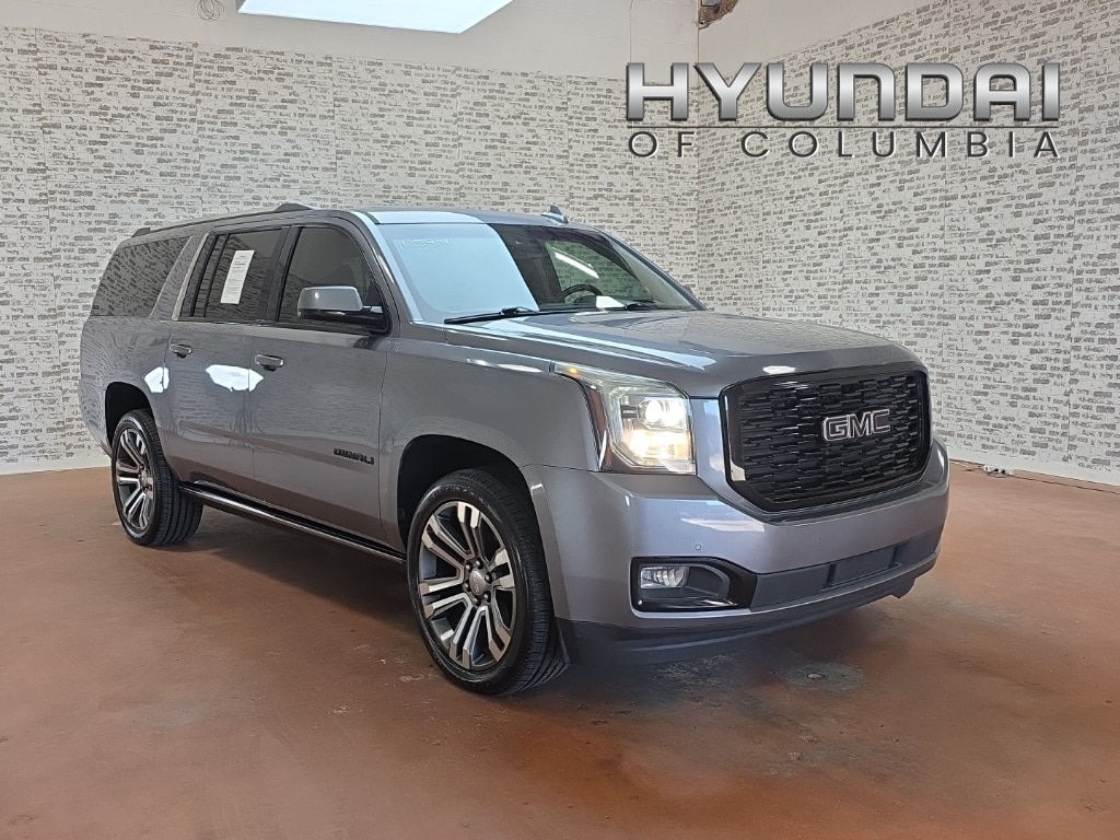 2019 GMC Yukon XL Denali's photo