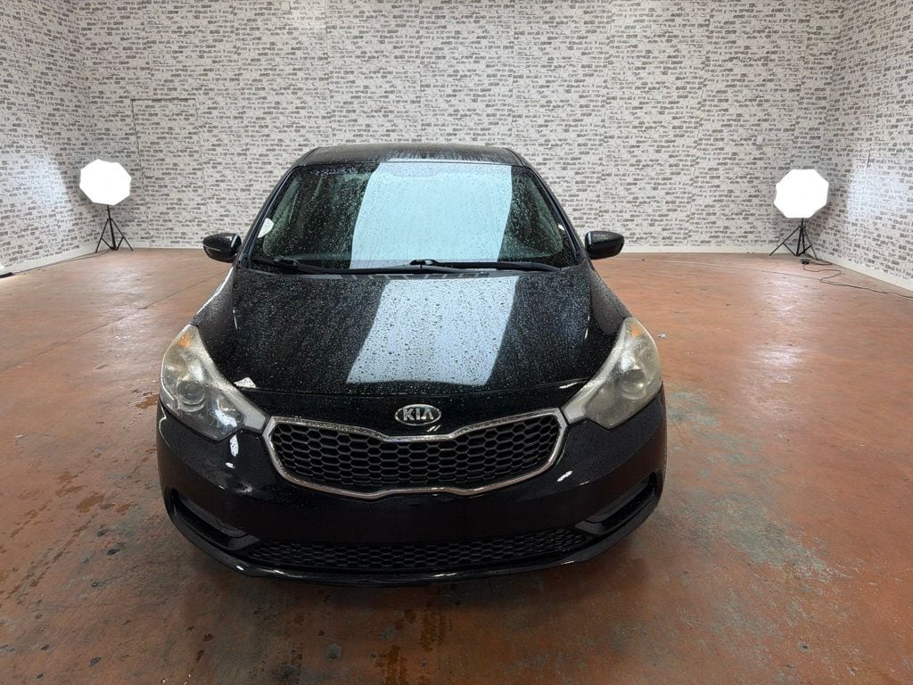 Used 2016 Kia Forte LX with VIN KNAFK4A65G5543255 for sale in Columbia, TN