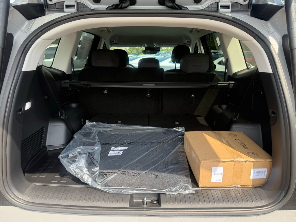 2026 Hyundai IONIQ 9 SE - Photo 14