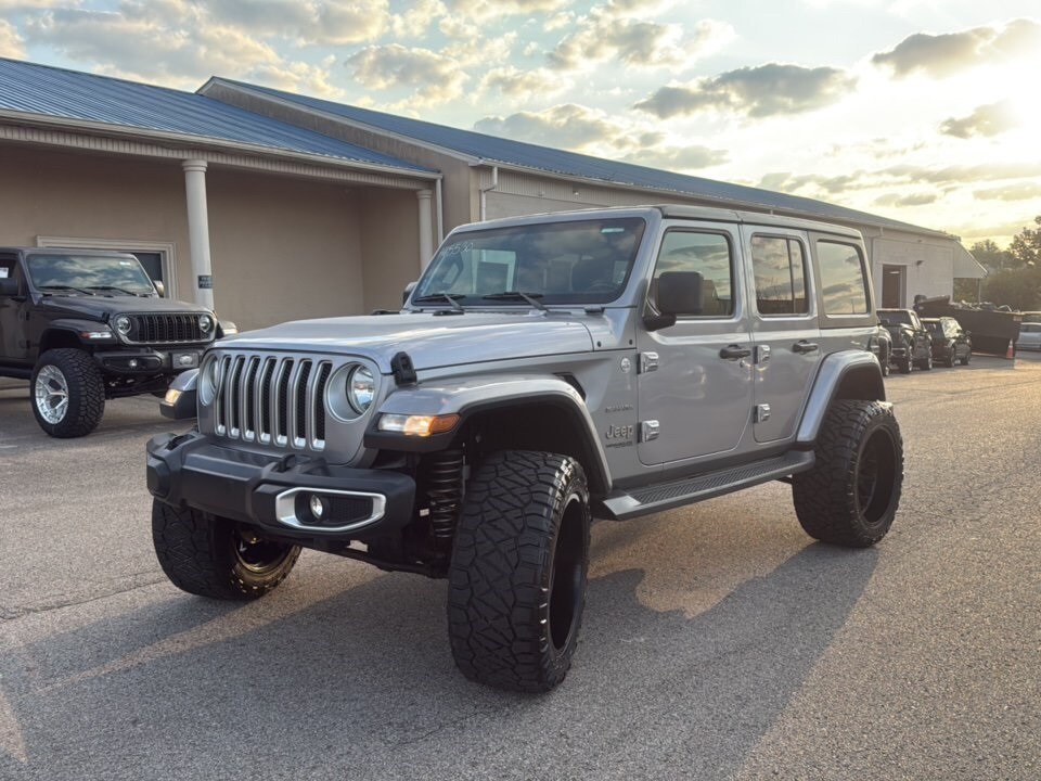 2020 Jeep Wrangler Unlimited Sahara photo 2