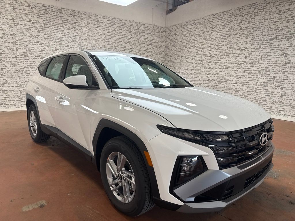 New 2026 Hyundai Tucson SE FWD