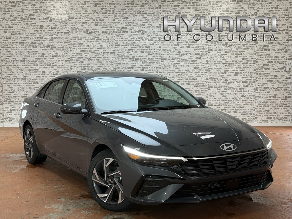 2026 Hyundai Elantra Limited's photo