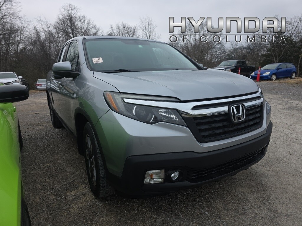 2017 Honda Ridgeline RTL-T's photo