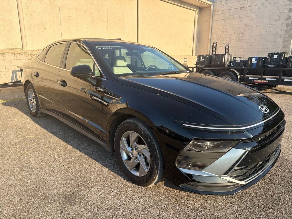 Used 2025 Hyundai Sonata SE Sedan
