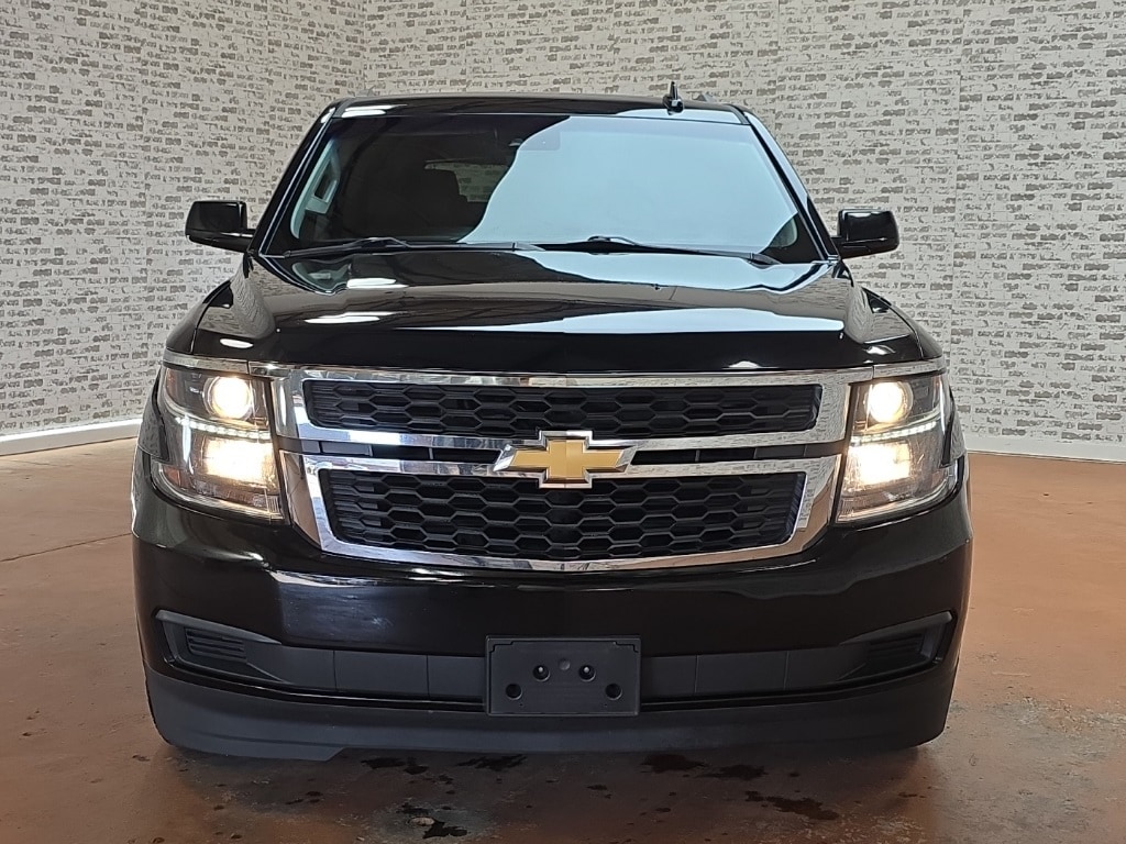 2020 Chevrolet Tahoe LT photo 2