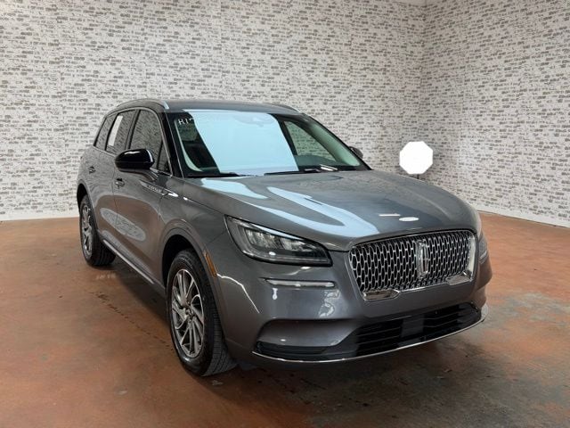 2022 Lincoln Corsair FWD's photo