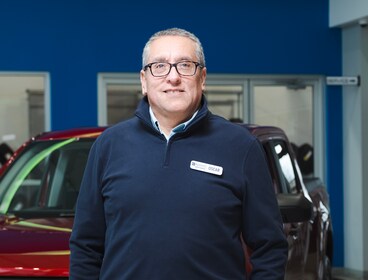 Staff member Oscar Benavides from ID_f974168aef58