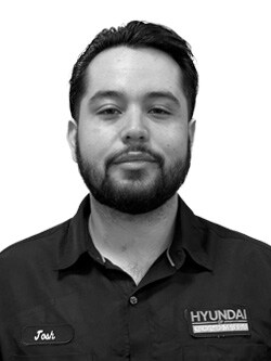 Staff member Josh Weaver from ID_71dc22767539