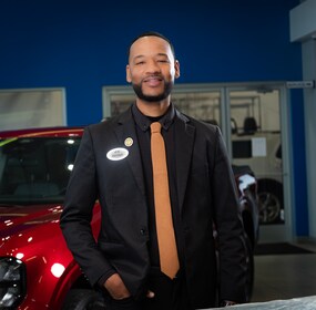 Staff member Antonio Morris from ID_f974168aef58