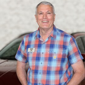 Staff member Tim Runner from ID_f974168aef58