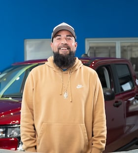 Staff member Danny Gasca from ID_107295d13b3d