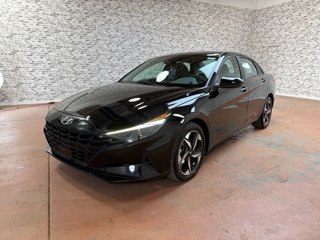 Certified 2023 Hyundai Elantra SEL Sedan