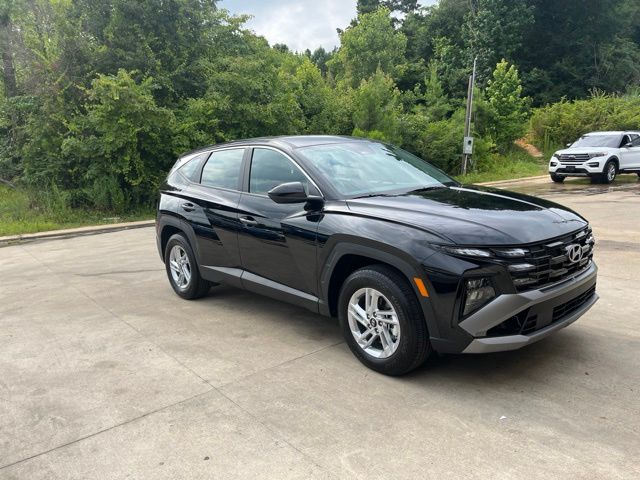 New 2026 Hyundai Tucson SE FWD
