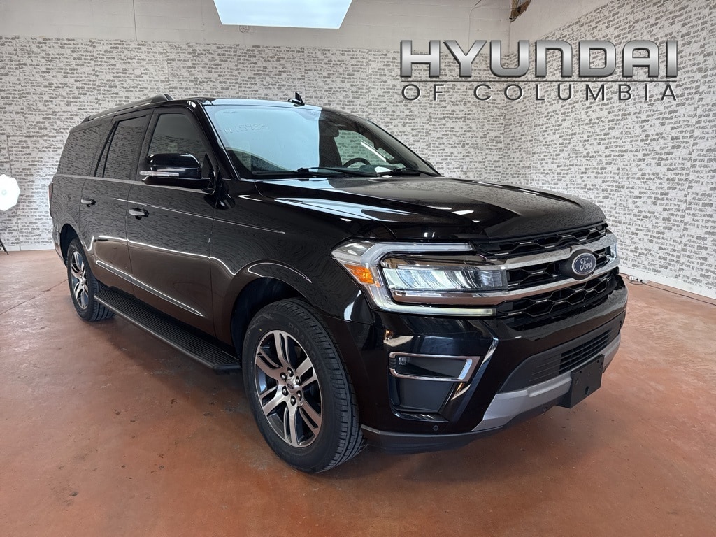 2024 Ford Expedition Limited's photo