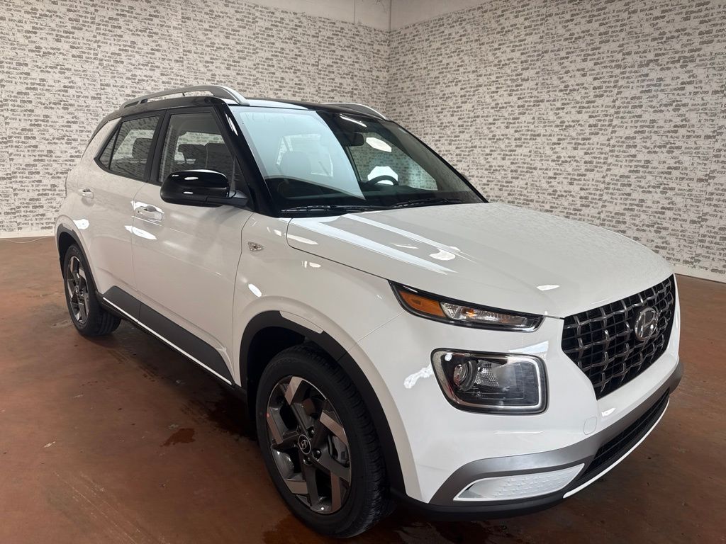 New 2026 Hyundai Venue SEL w/Two-Tone Roof