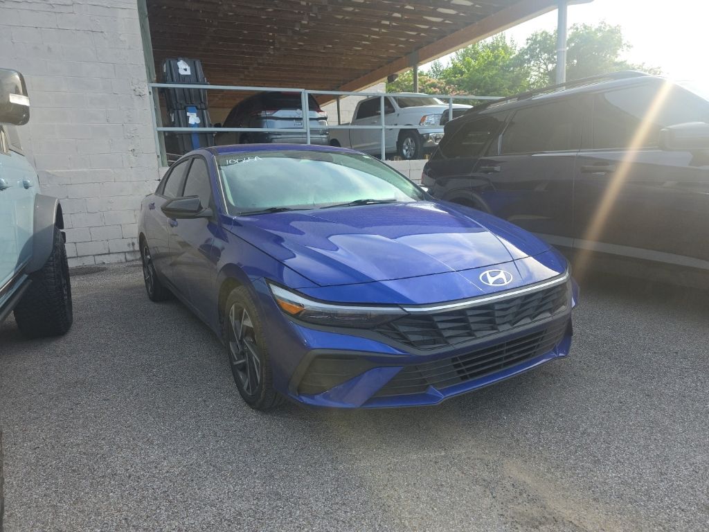 2025 Hyundai Elantra 2.0 SEL Sport IVT's photo