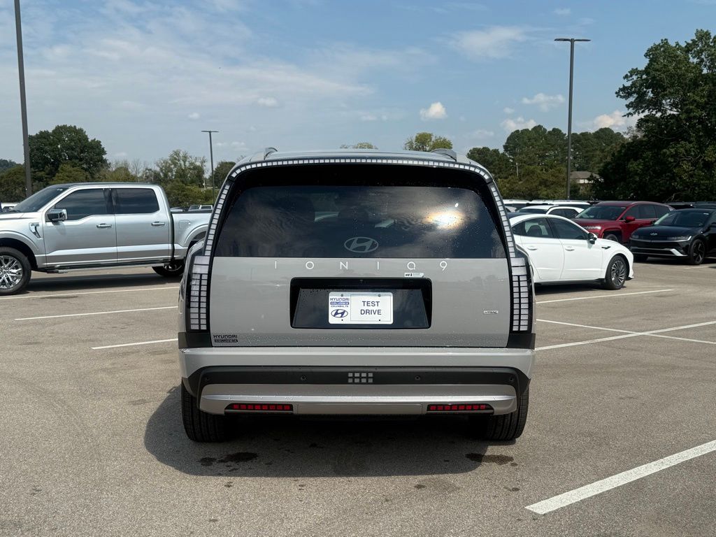 2026 Hyundai IONIQ 9 SE - Photo 7