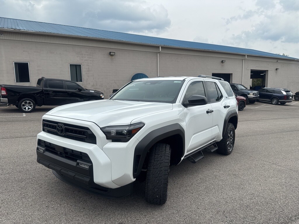 2025 Toyota 4Runner SR5 photo 4