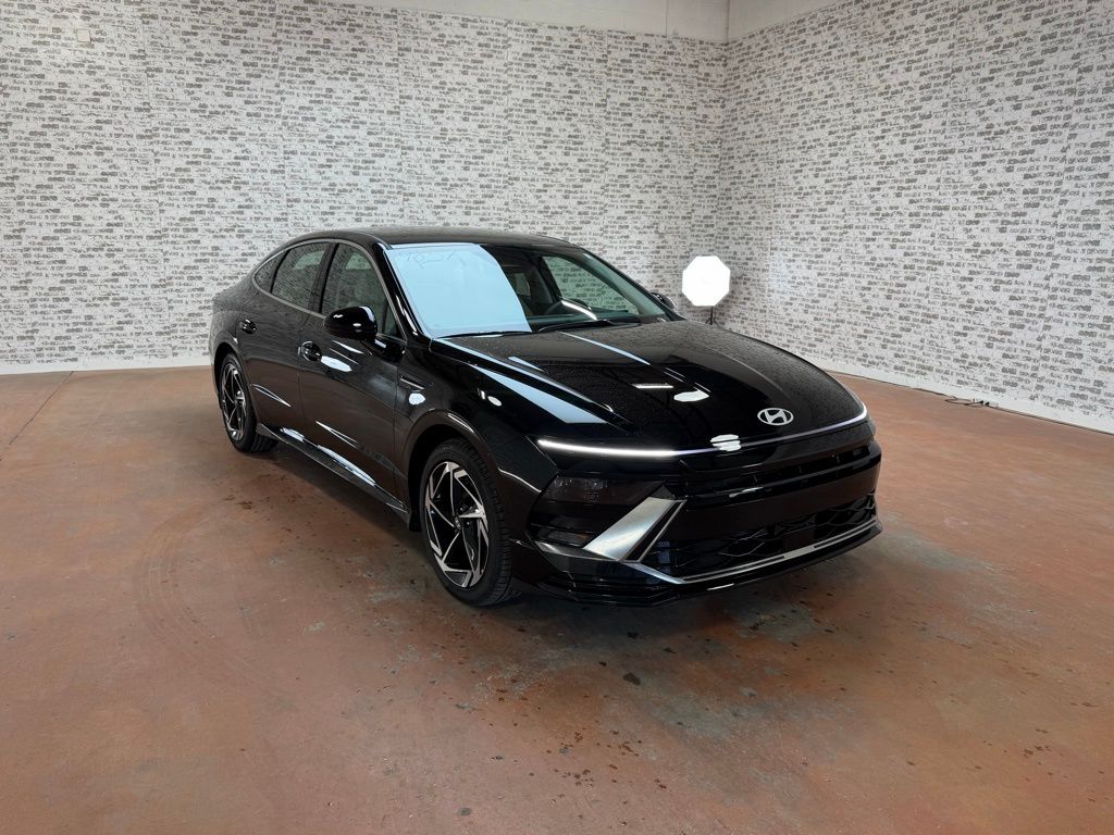 2026 Hyundai Sonata SEL AWD's photo