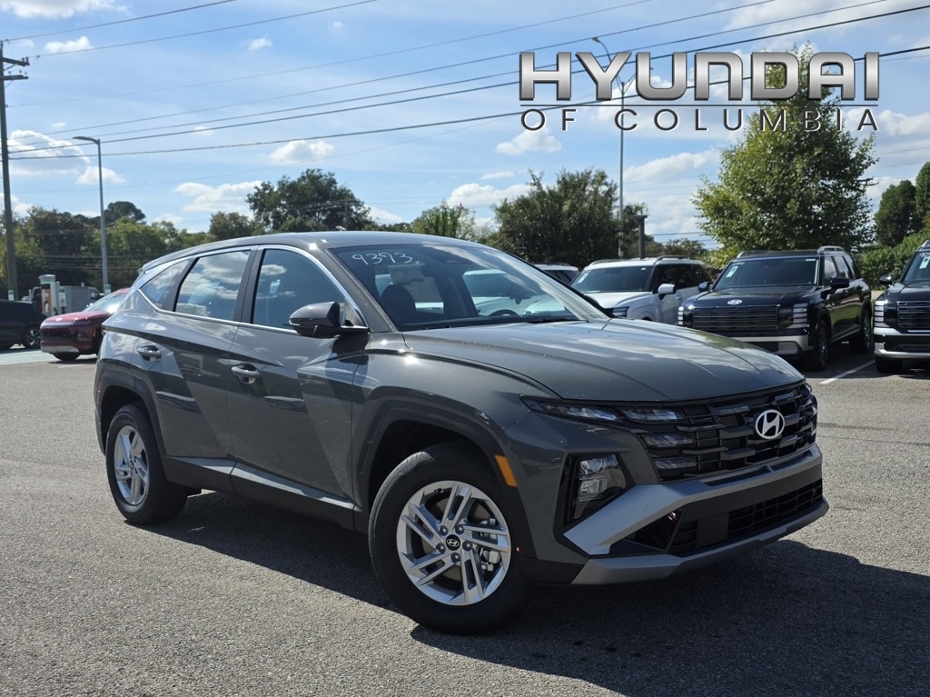 2026 Hyundai Tucson SE's photo