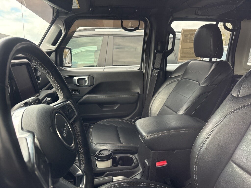 2022 Jeep Wrangler Unlimited Sahara 4xe photo 2